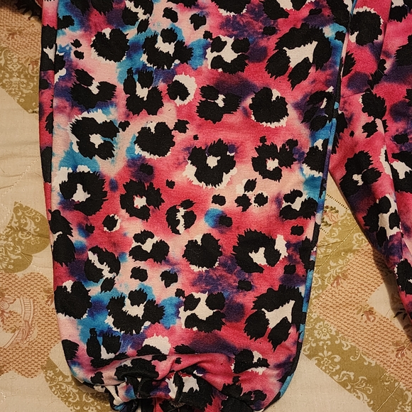 L&B Multicolor Patterned Joggers - Picture 3 of 3